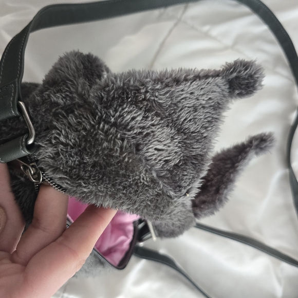 Loungefly Kuromi Figural Plush Crossbody Bag - Picture 11 of 13